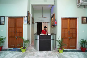 Sara Grand By OYO Rooms