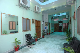 Sara Grand By OYO Rooms