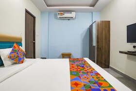 Sm Palace by Fabhotel