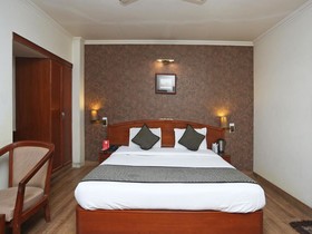 Tekarees Inn by OYO Rooms