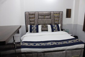 Avexia Kanha Residency