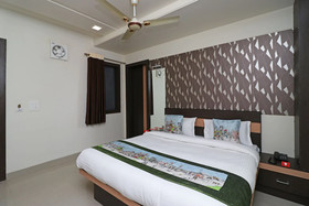 Hotel Tushar Residency
