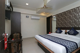 Hotel Tushar Residency