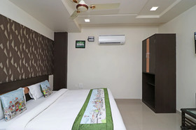 Hotel Tushar Residency