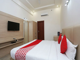 Lotus Grand Hotel And Resort