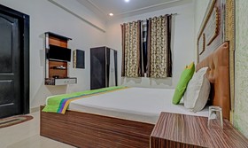 Radha Palace by Treebo Hotels