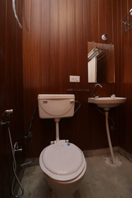 Hotel Meerut International By OYO Rooms