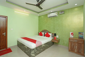 OYO 18597 Satyam