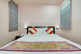 City Stay Hotel