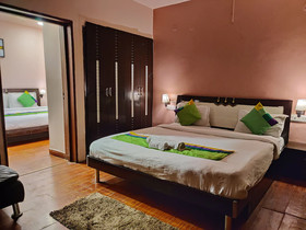 City Stay Hotel