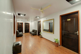 City Stay Hotel