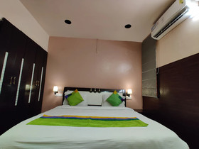 City Stay Hotel