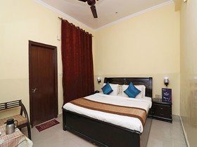 City Stay Hotel by Oyo