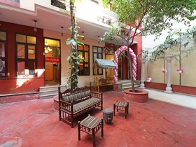 City Stay Hotel by Oyo