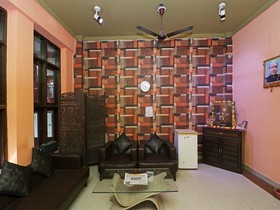 City Stay Hotel by Oyo