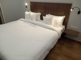 Hotel Admire Inn By F9 Hotels