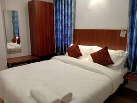 Hotel Admire Inn By F9 Hotels