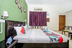 Hotel Ashray by FabHotels