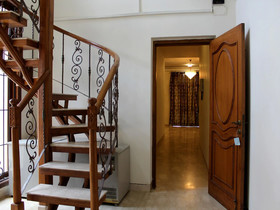 Hotel Ashray by OYO Rooms