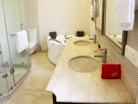 Hotel Ashray by OYO Rooms