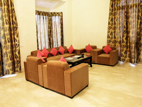 Hotel Ashray by OYO Rooms