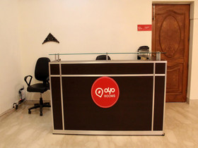 Hotel Ashray by OYO Rooms