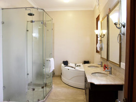 Hotel Ashray by OYO Rooms