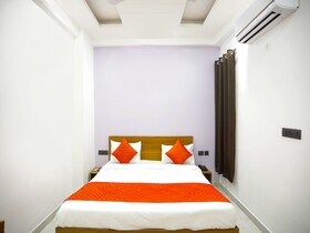 Hotel Golden Admire By F9 Hotels