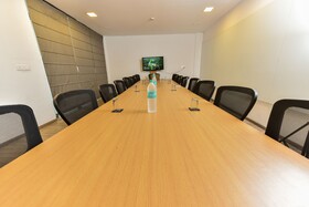 Hotel Golden Admire By F9 Hotels