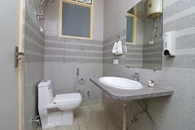 Hotel Cladis Noida Sector 15