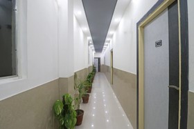 Hotel Cladis Noida Sector 15