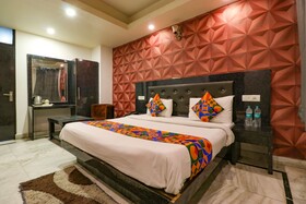 Hotel Noida Saffron & Banquets By FabHotels