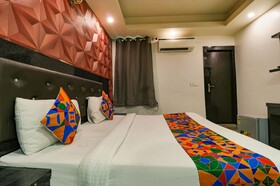 Hotel Noida Saffron & Banquets By FabHotels