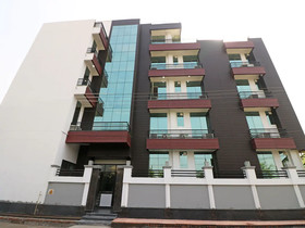 Hotel Petals Inn by OYO Rooms