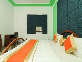 OYO 15625 Royal logix