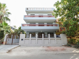 OYO 15625 Royal logix