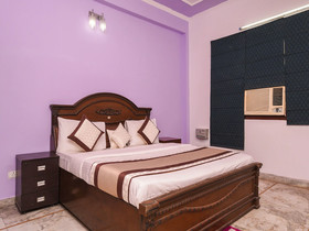 OYO 15625 Royal logix