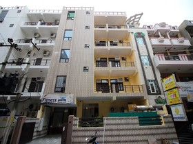 OYO 9338 Hotel InTown