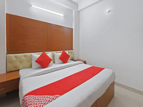Rg Corporate Suites By OYO Rooms