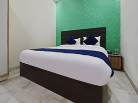 SilverKey Executive Stays 24038 B-56 Sector 22