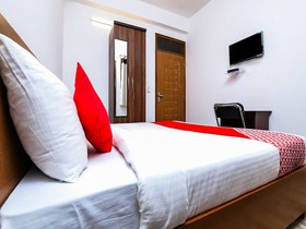 Sky Height Residency By OYO Rooms