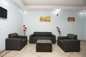 Smg George 2 By OYO Rooms