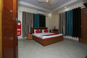 Smg George 2 By OYO Rooms