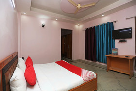 Smg George 2 By OYO Rooms