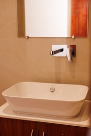 The Eliot Hotel & Banquet