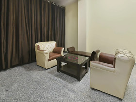 The Signature Hotel By OYO Rooms