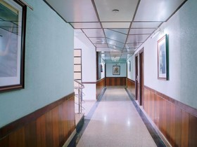 Treebo Corporate Suites Sector 62