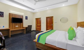 Treebo Trend The Eden Roc