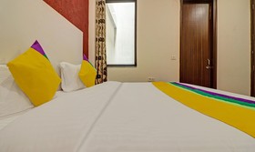 Treebo Trip Golden Divine Inn