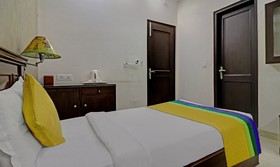 Itsy By Treebo Hamlets Stay